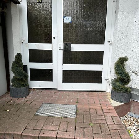 #World Ferienwohnung Schkeuditz Eksteriør bilde