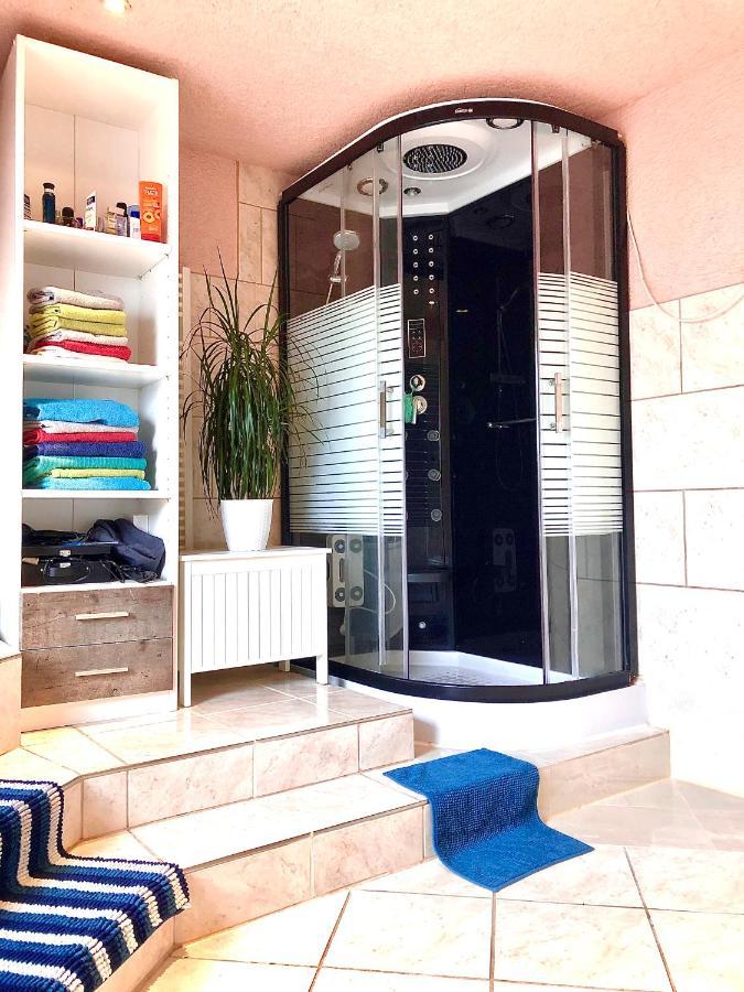 #World Ferienwohnung Schkeuditz Eksteriør bilde